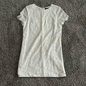 White Lulus short dress. I wore for graduation. Perfect condition